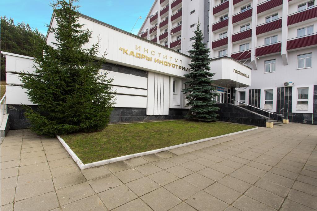 Agat Hotel Minsk Exterior photo