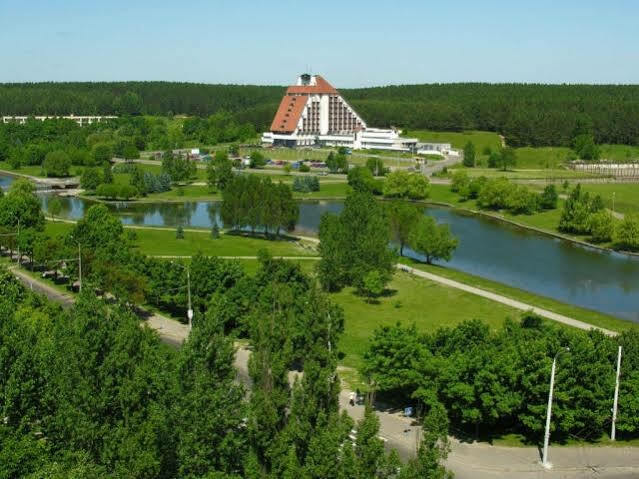 Agat Hotel Minsk Exterior photo