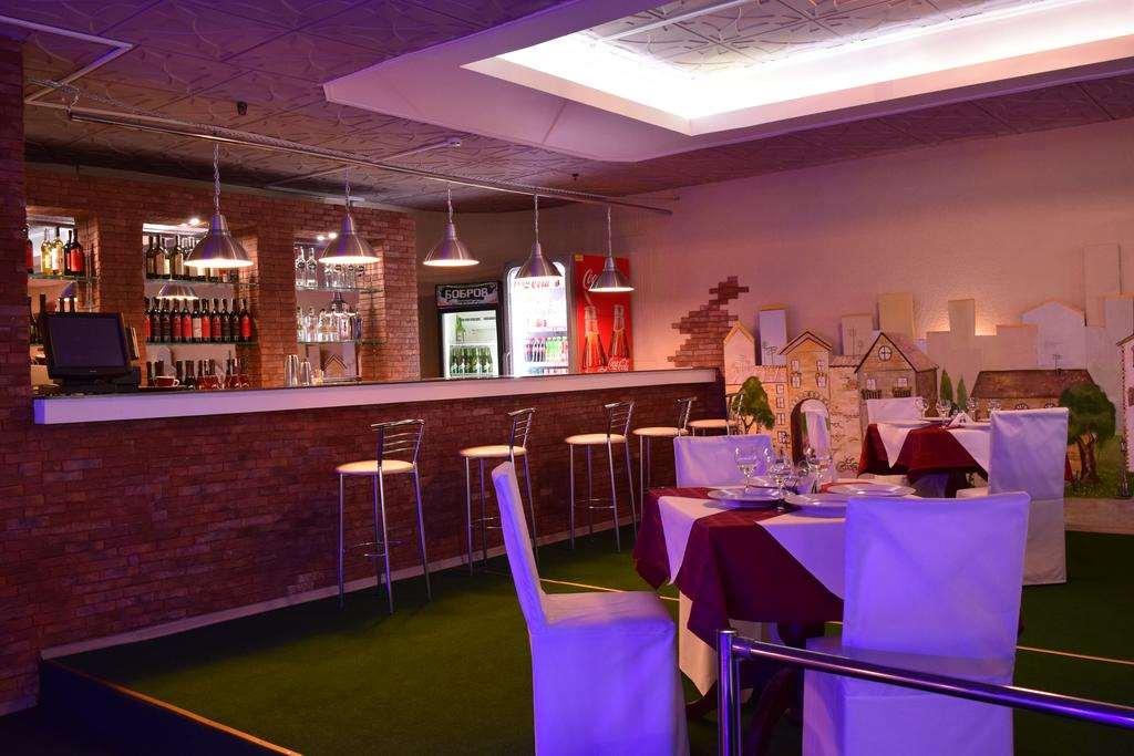 Agat Hotel Minsk Restaurant photo